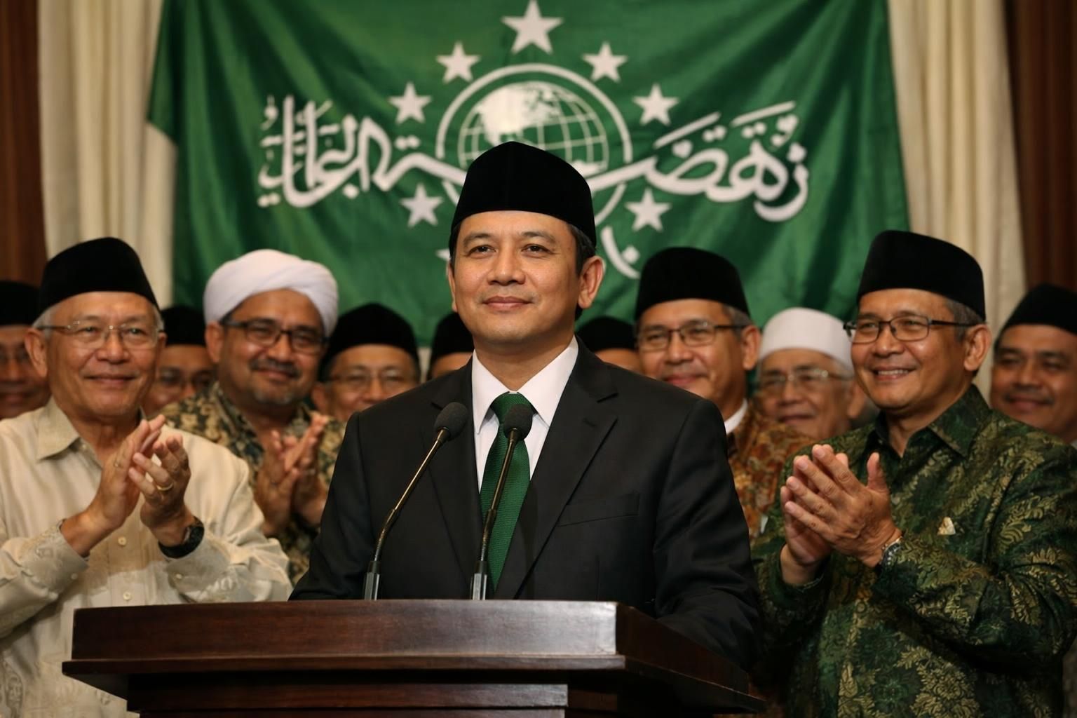 berita terbaru tentang gus kikin yang resmi terpilih sebagai ketua umum pbnu. dapatkan informasi lengkap dan perkembangan terkini hanya di kompas.com.